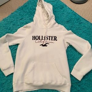 Hollister hoodie!! NWOT
